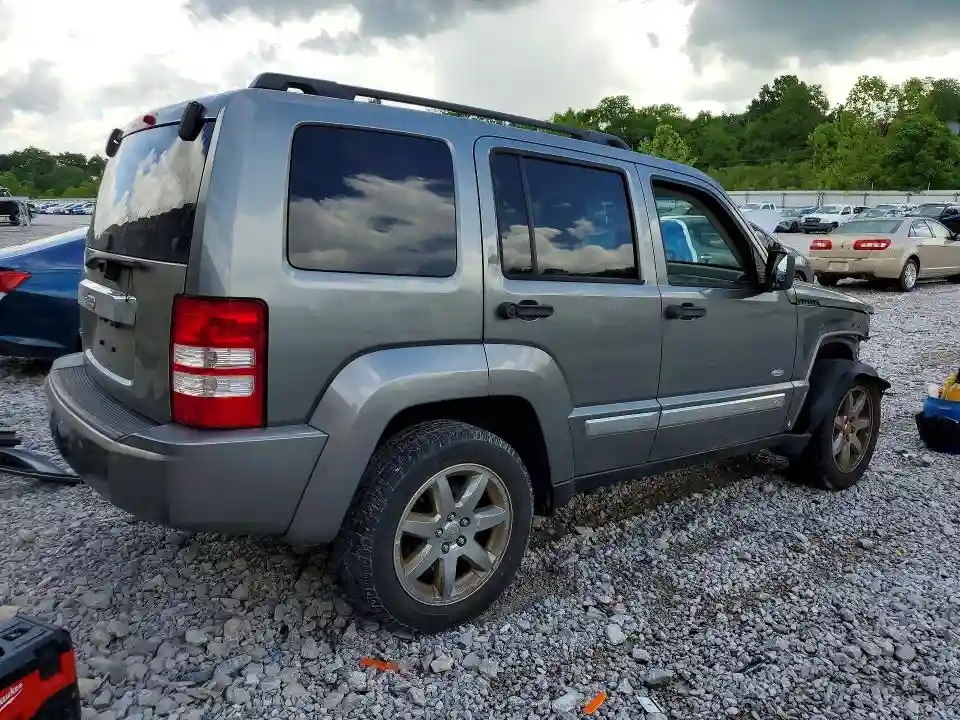 1C4PJMAK4CW204501 2012 JEEP LIBERTY-2