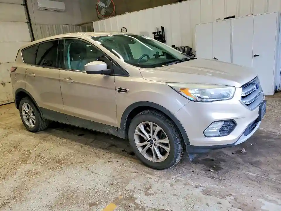 1FMCU9GD9HUA97780 2017 FORD ESCAPE-3