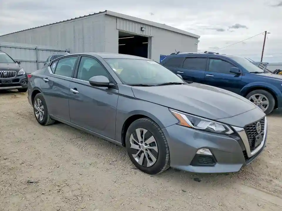 1N4BL4BV4LC205572 2020 NISSAN ALTIMA-3