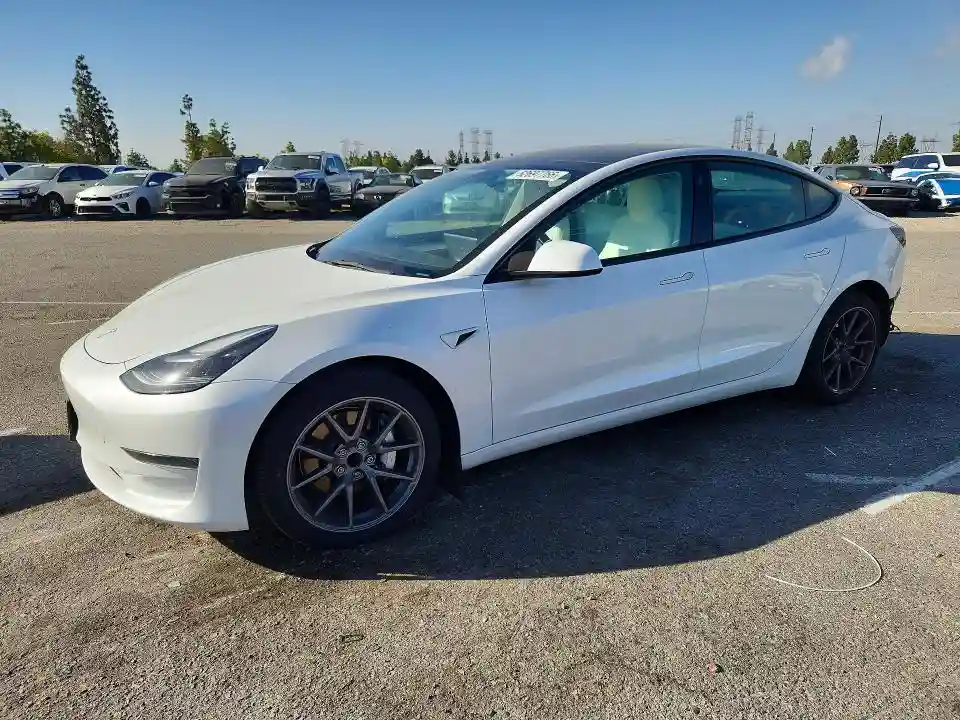 5YJ3E1EA5PF466296 2023 TESLA MODEL 3-0