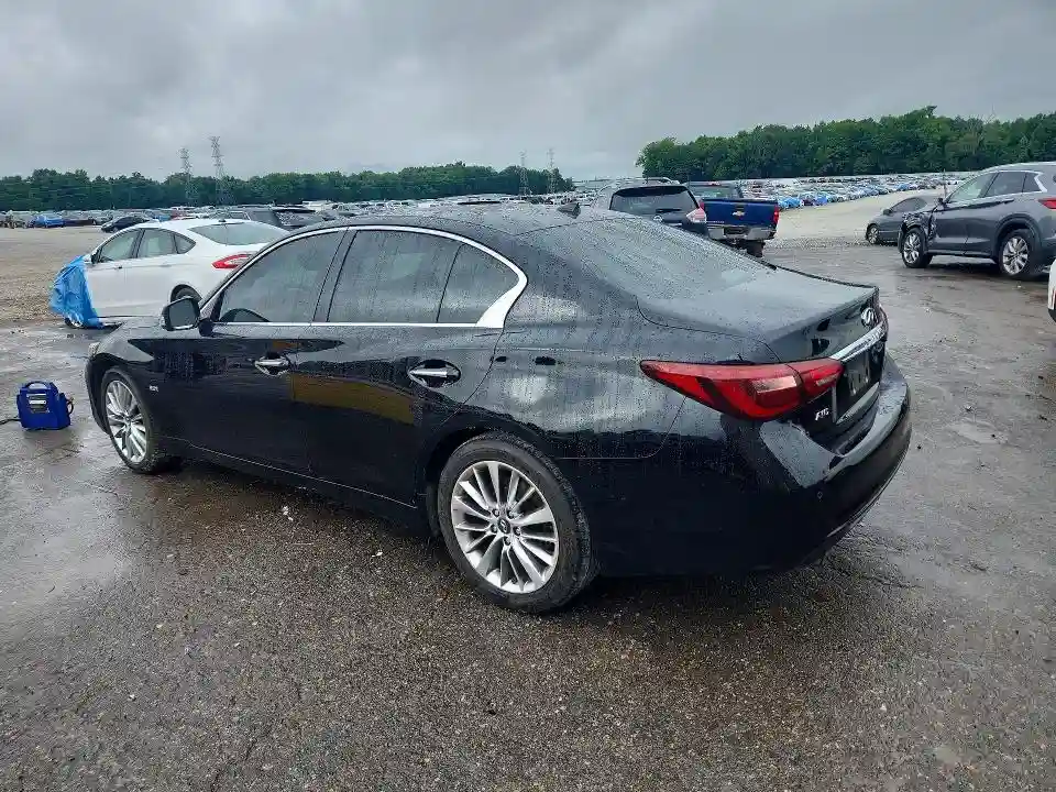 JN1EV7AR5JM441651 2018 INFINITI Q50-2