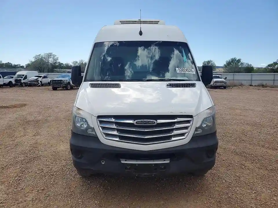 WDYPF4CC6FP169518 2015 FREIGHTLINER SPRINTER-4