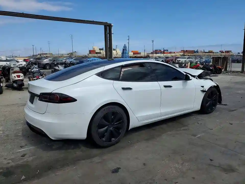 5YJSA1E56NF483003 2022 TESLA MODEL S-2