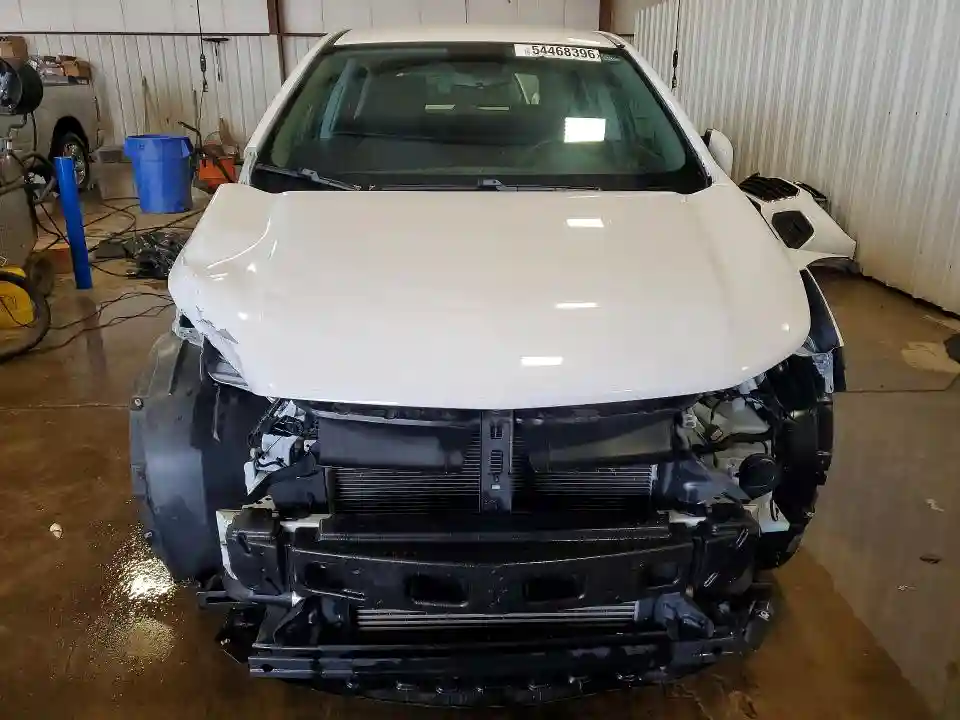 3GNCJKSB1KL380807 2019 CHEVROLET TRAX-4