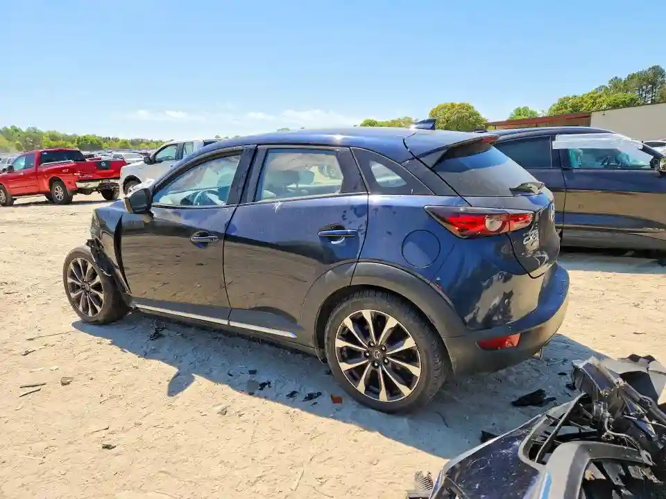 JM1DKFD73K0427892 2019 MAZDA CX-3-1