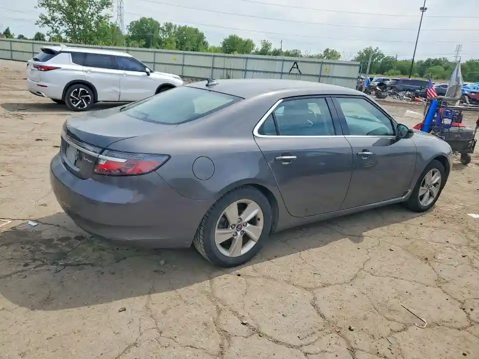 YS3GN4AR0B4004526 2011 SAAB 9 5-2