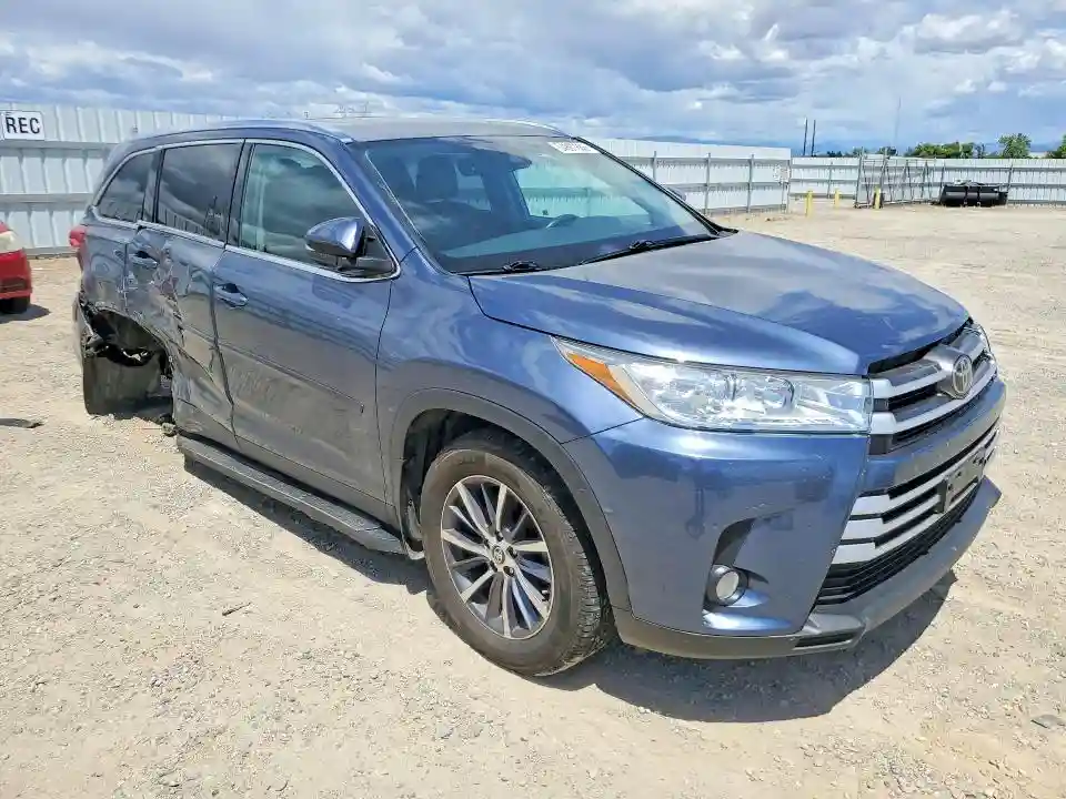 5TDJZRFH2KS999264 2019 TOYOTA HIGHLANDER-3