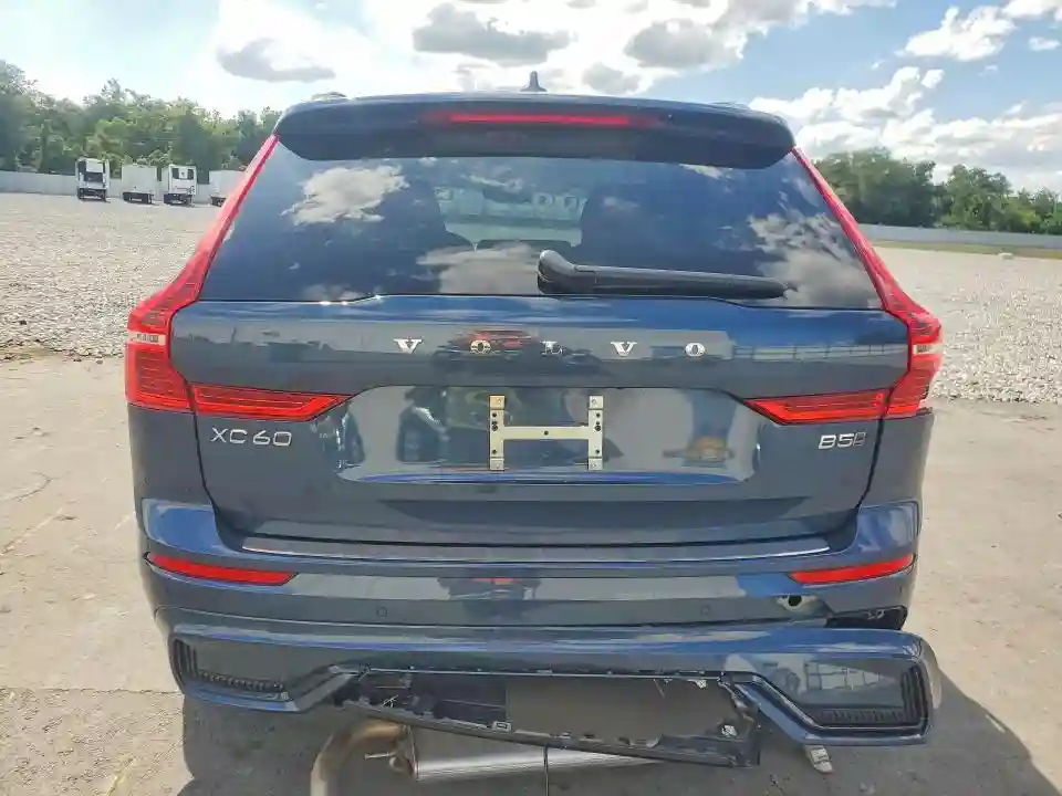 YV4M12RCXS1225401 2025 VOLVO XC60-5