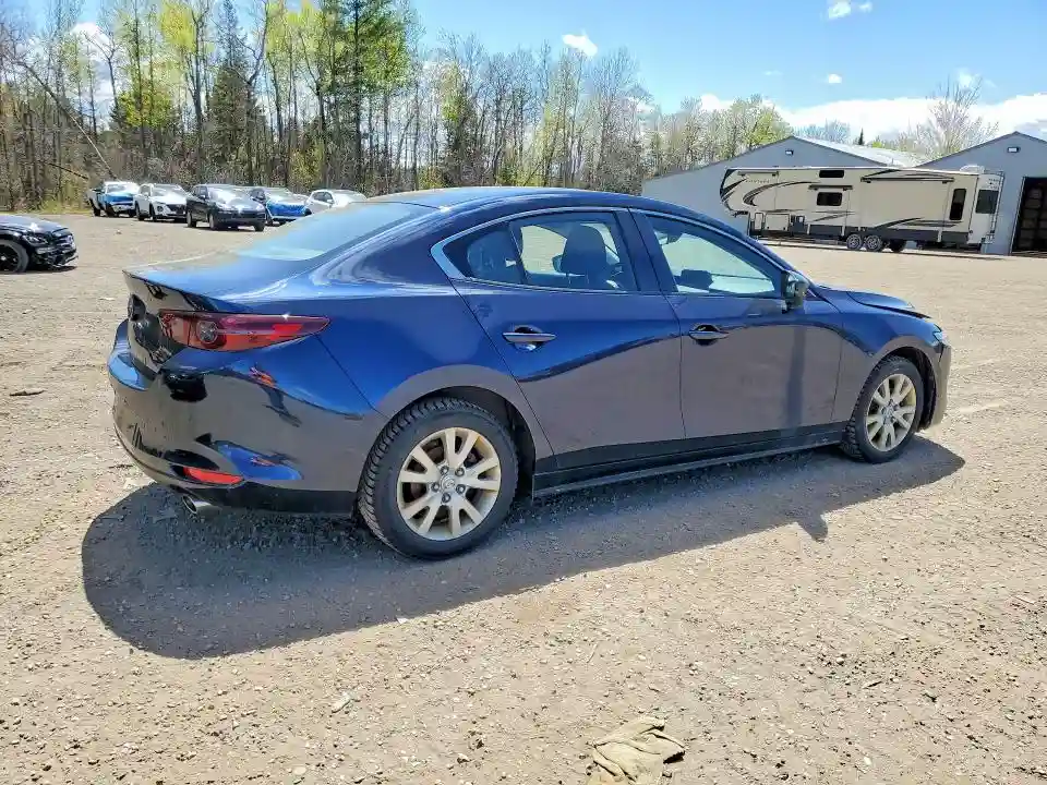 JM1BPACL6K1125940 2019 MAZDA 3-2