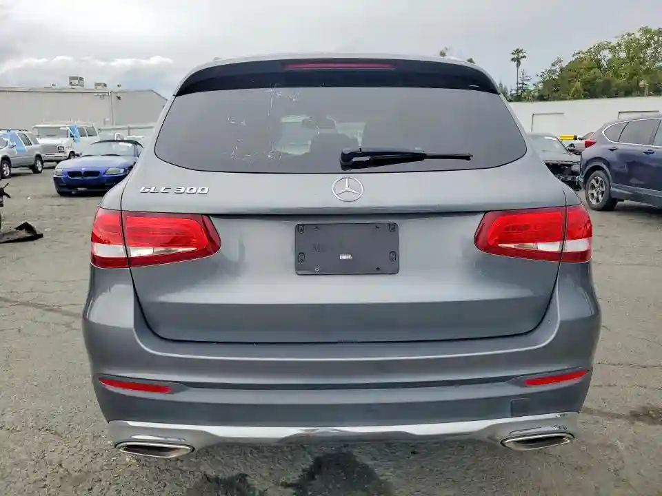 WDC0G4JB7JV030047 2018 MERCEDES-BENZ GLC-CLASS-5