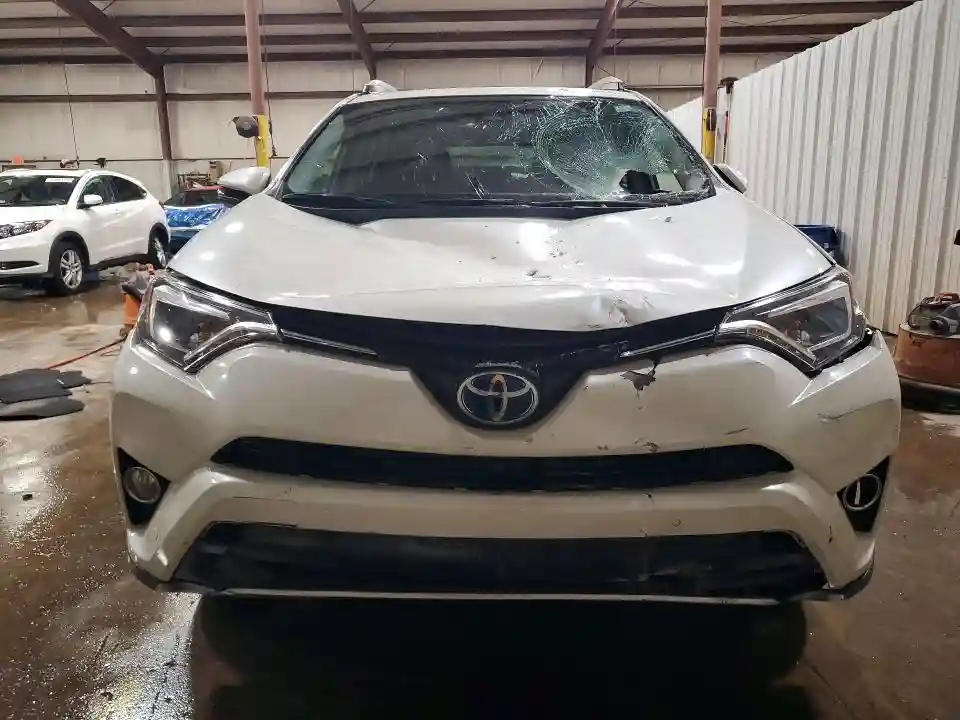 JTMDJREV4GD008158 2016 TOYOTA RAV4-4