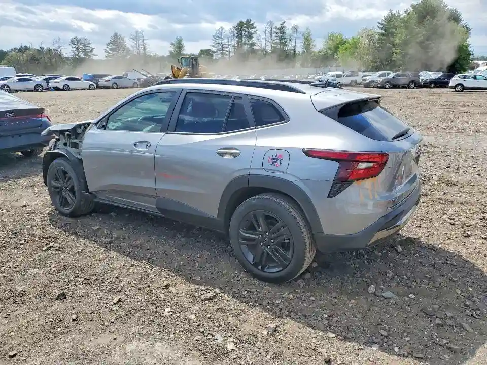 KL77LKE27RC022470 2024 CHEVROLET TRAX ACTIV-1
