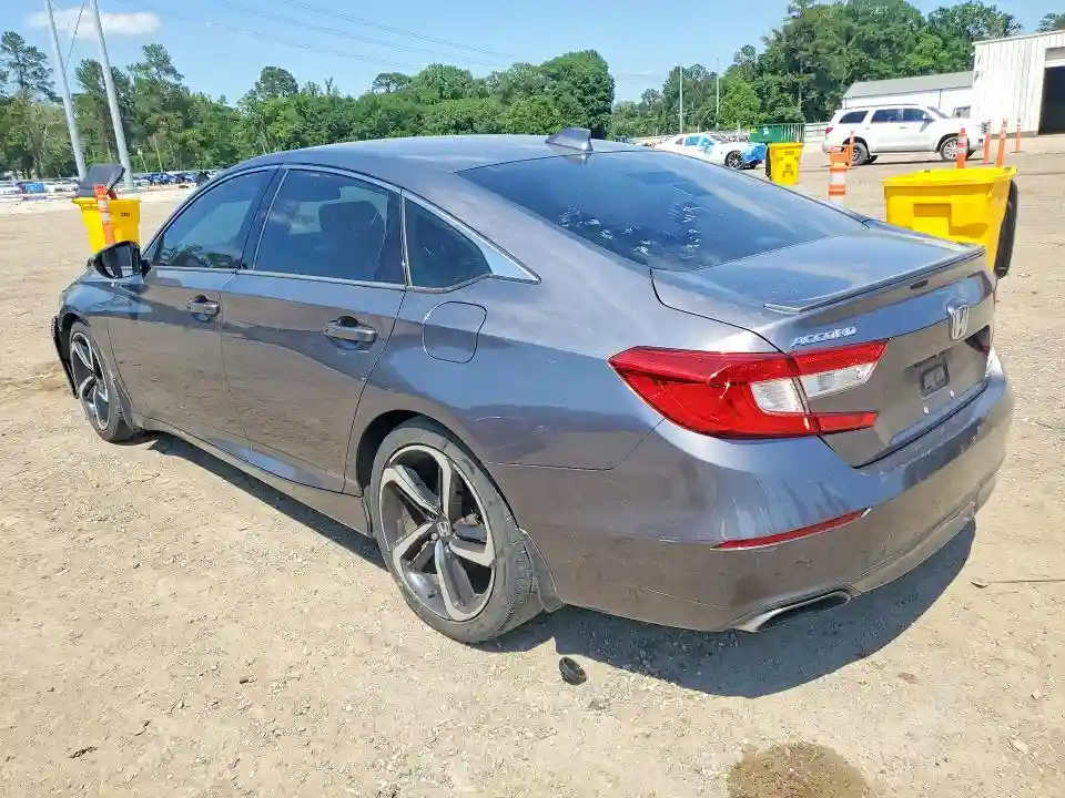 1HGCV1F3XJA056272 2018 HONDA ACCORD-1