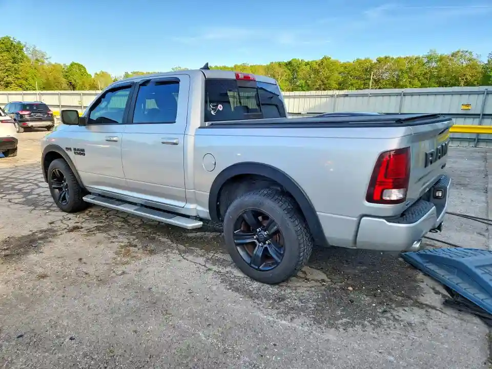 1C6RR7MT5HS829423 2017 RAM 1500-1