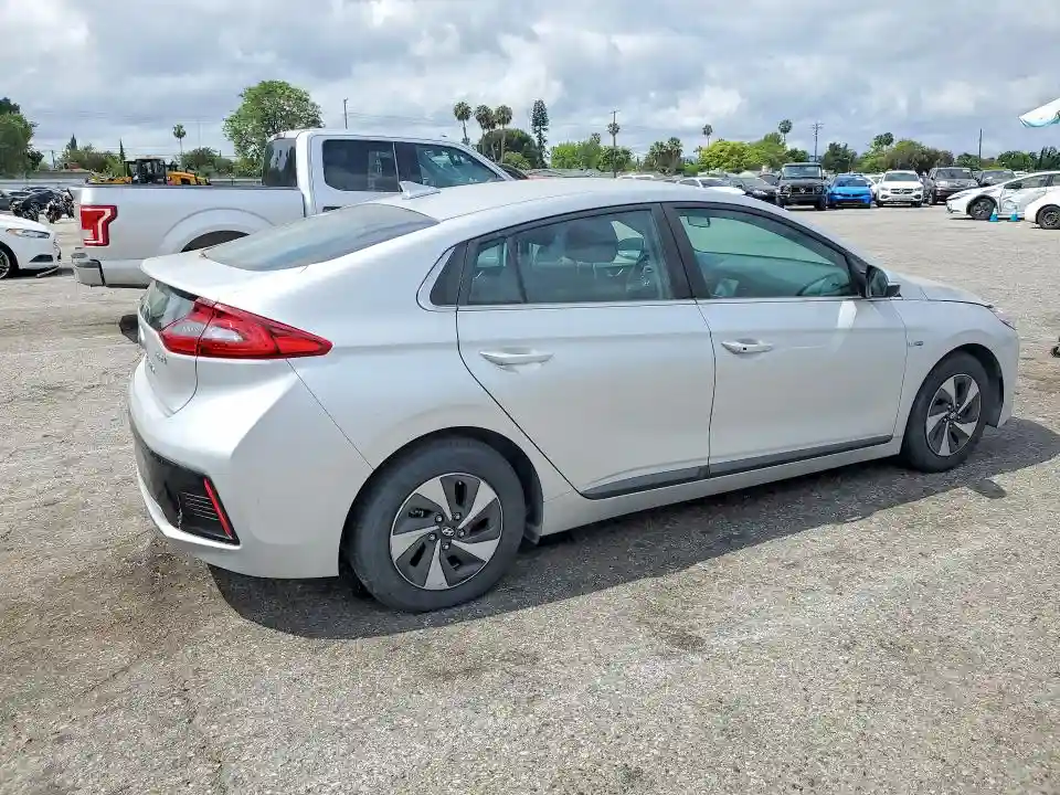 KMHC75LC0HU049503 2017 HYUNDAI IONIQ-2