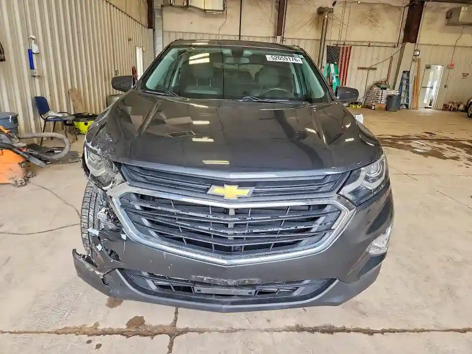 3GNAXJEVXJS609060 2018 CHEVROLET EQUINOX-4