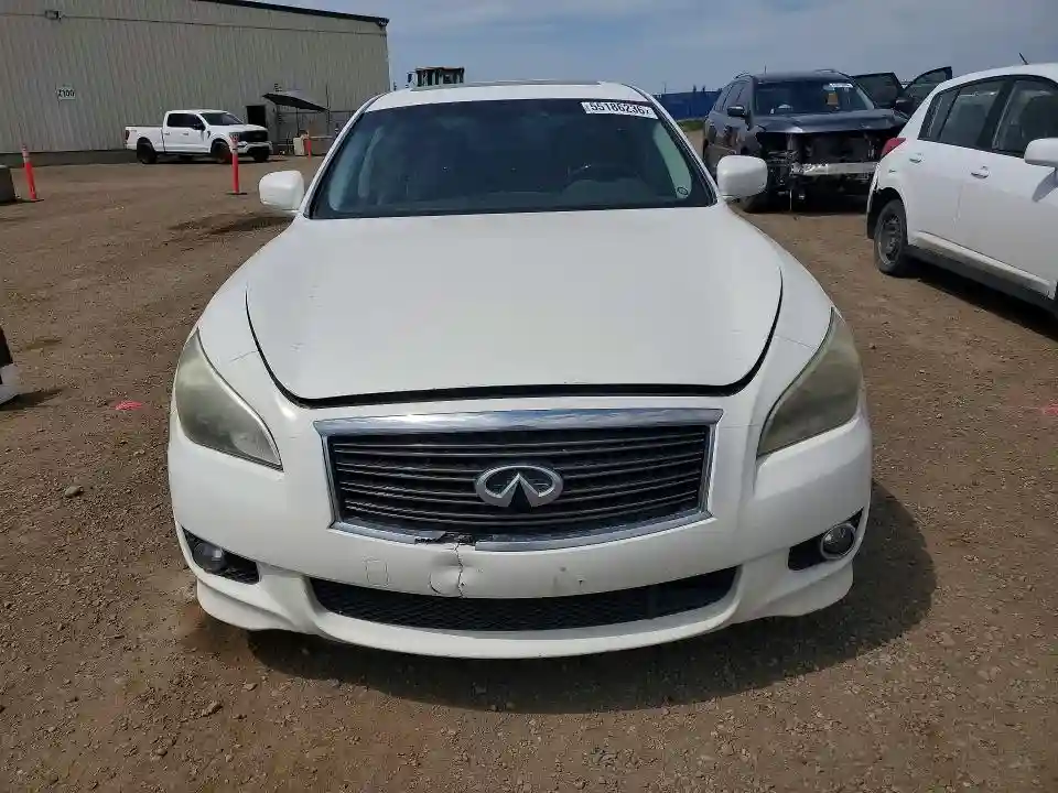 JN1AY1AP0BM520695 2011 INFINITI M56-4