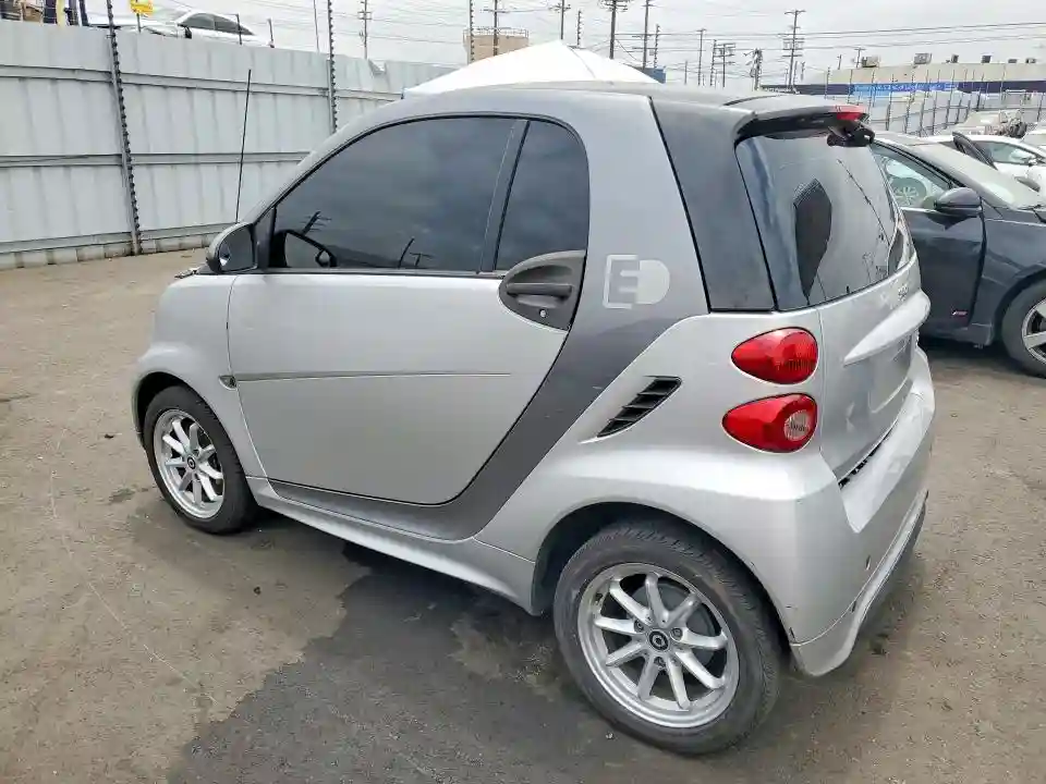 WMEEJ9AA4EK787658 2014 SMART FORTWO-1