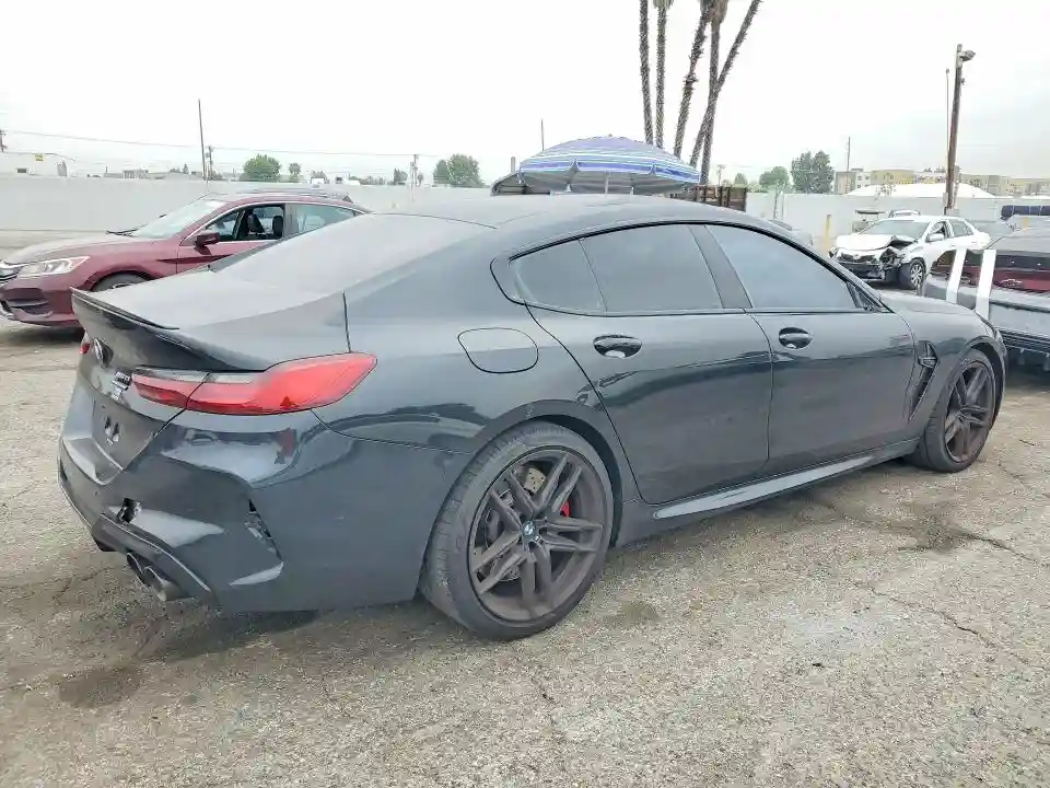 WBSGV0C02NCG90430 2022 BMW M8-2