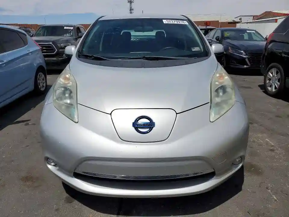 1N4AZ0CP1FC326700 2015 NISSAN LEAF-4