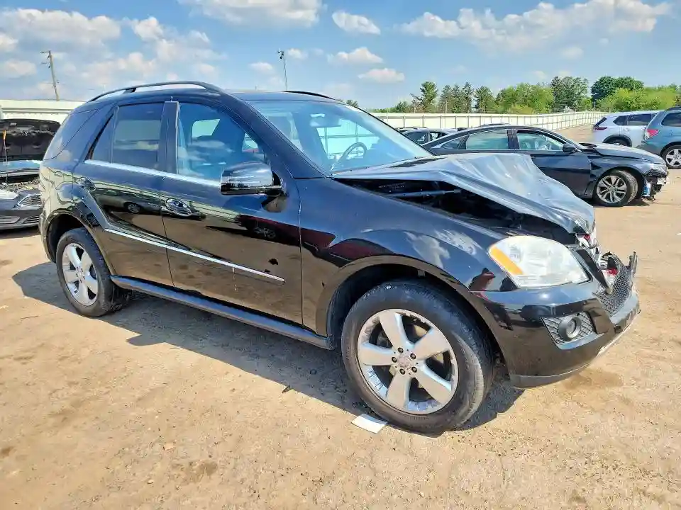 4JGBB8GB8BA732720 2011 MERCEDES-BENZ M-CLASS-3