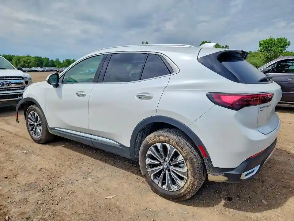 LRBFZKE42SD001927 2025 BUICK ENVISION-1