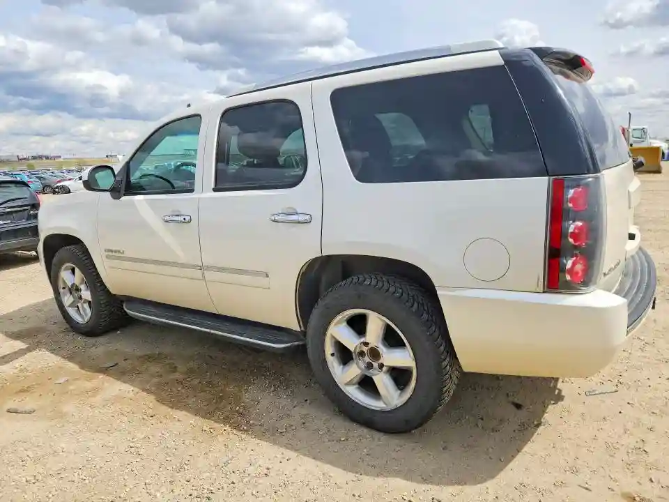 1GKS2EEF3DR190329 2013 GMC YUKON-1