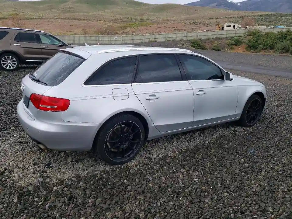 WAUWFAFL9BA044024 2011 AUDI A4-2