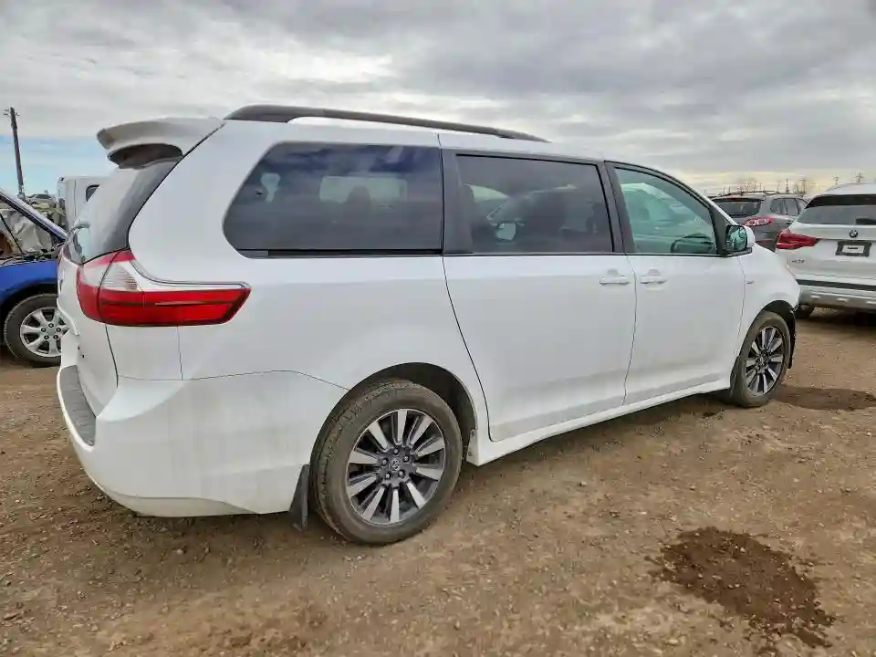 5TDJZ3DC4KS222461 2019 TOYOTA SIENNA-2
