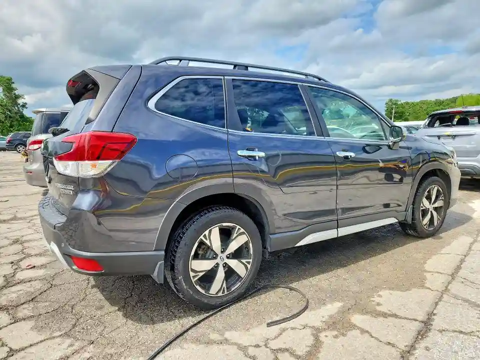 JF2SKAWC9KH412286 2019 SUBARU FORESTER-2
