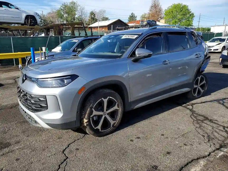 3VVER7RM2SM024814 2025 VOLKSWAGEN TIGUAN-0