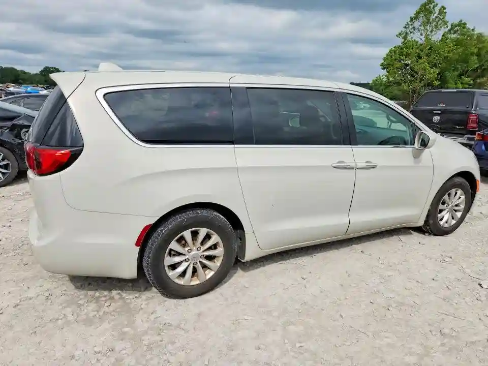 2C4RC1FG4LR124517 2020 CHRYSLER PACIFICA-2