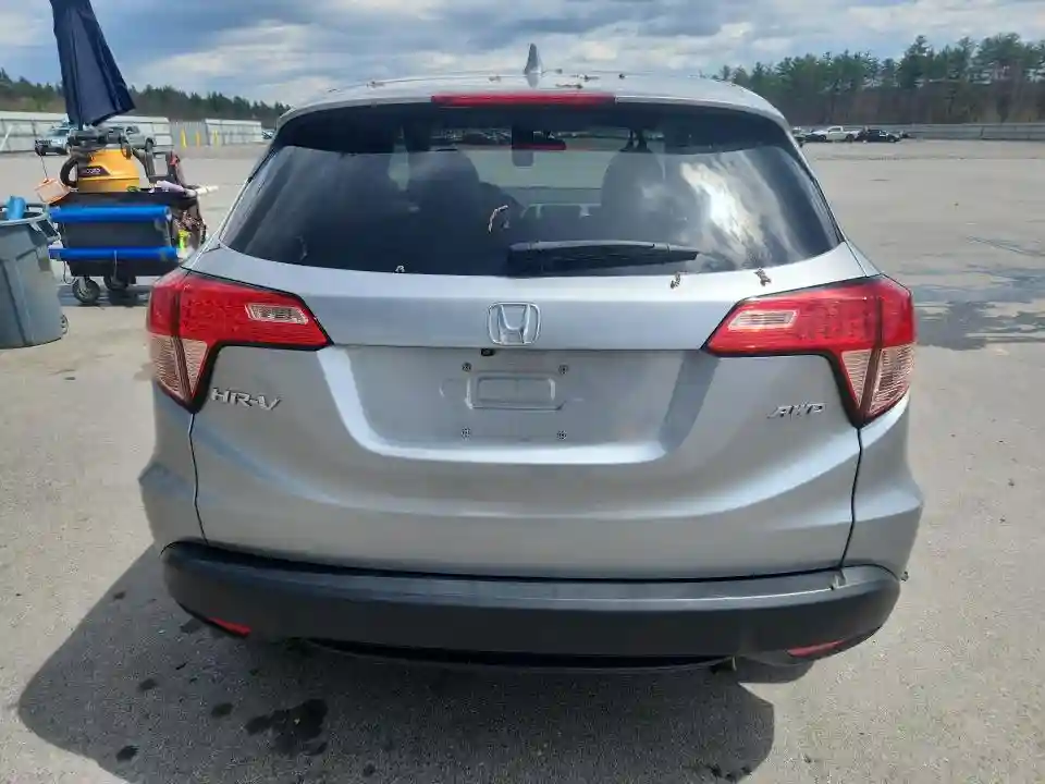 3CZRU6H59HM721046 2017 HONDA HR-V-5