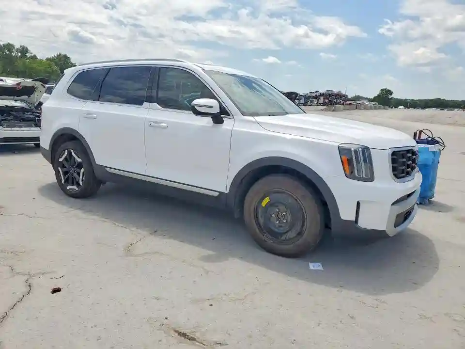5XYP6DGC7RG465970 2024 KIA TELLURIDE-3