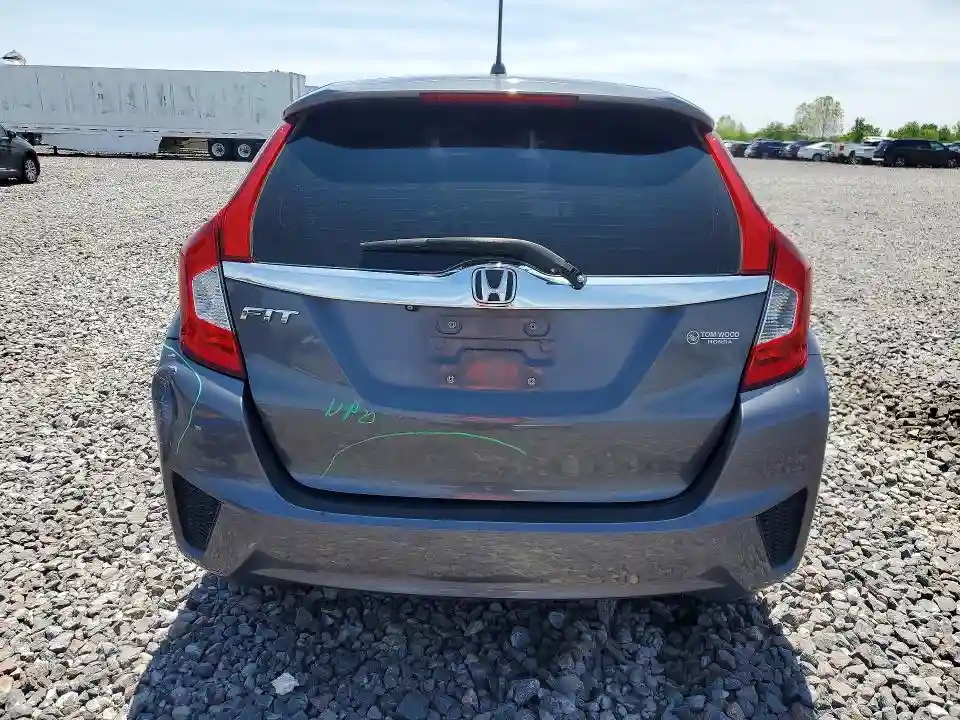 3HGGK5H83FM740276 2015 HONDA FIT-5