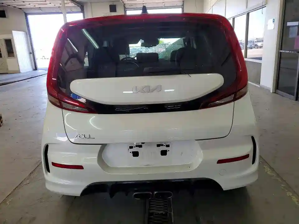 KNDJ53AF6N7835576 2022 KIA SOUL-5