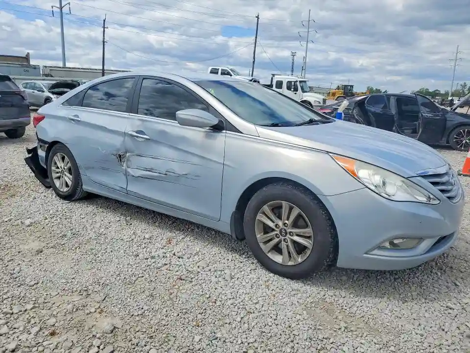 5NPEB4AC9DH683423 2013 HYUNDAI SONATA-3