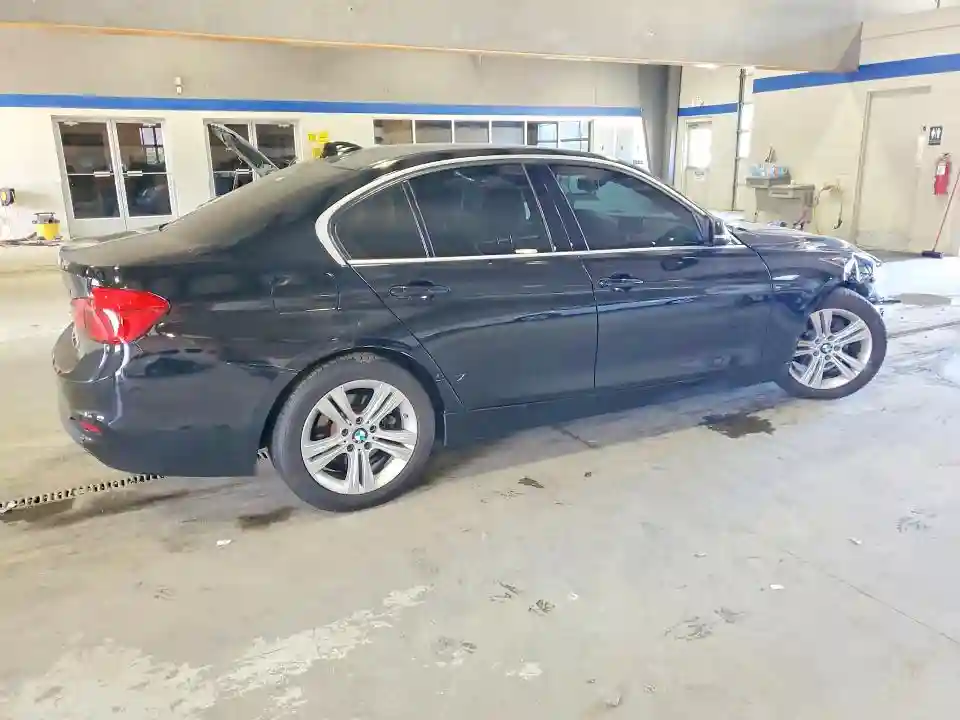 WBA8B9C55JEE81750 2018 BMW 3 SERIES-2