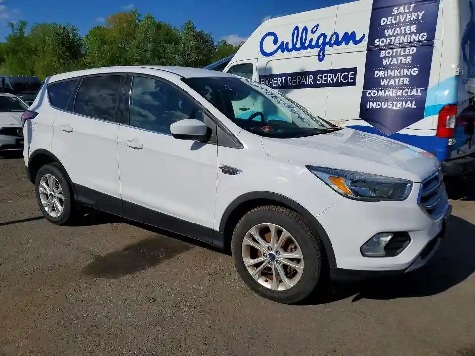 1FMCU0GD8HUE37822 2017 FORD ESCAPE-3