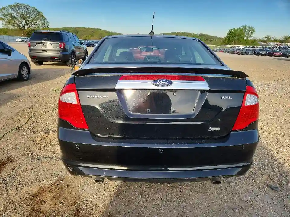 3FAHP0JG3AR227135 2010 FORD FUSION-5