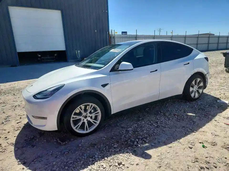 7SAYGAEEXNF518718 2022 TESLA MODEL Y-0