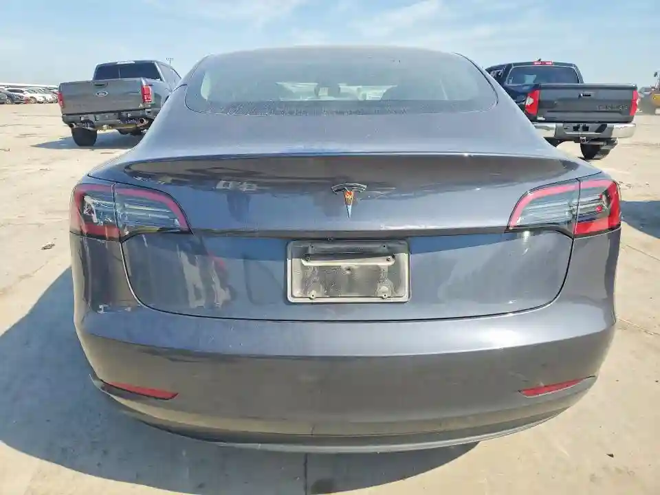 5YJ3E1EA2PF665225 2023 TESLA MODEL 3-5