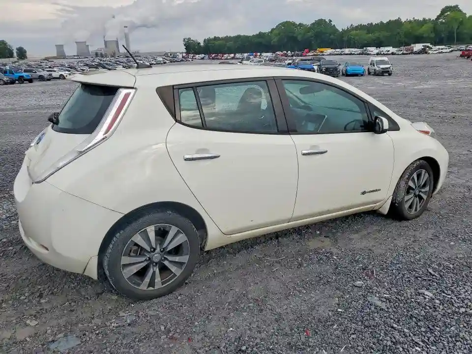 1N4AZ0CPXFC330762 2015 NISSAN LEAF-2