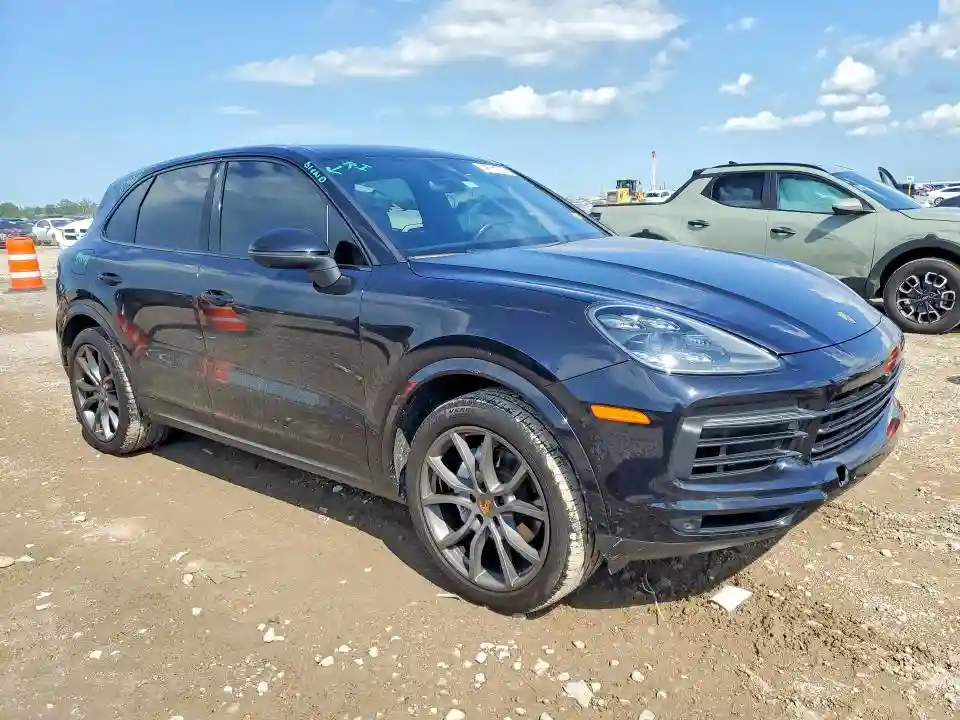 WP1AA2AY8LDA08232 2020 PORSCHE CAYENNE-3