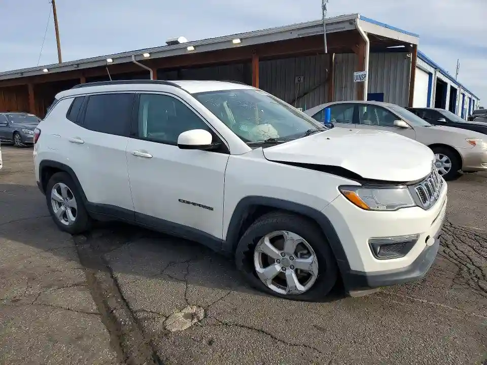 3C4NJCBB2MT585644 2021 JEEP COMPASS-3