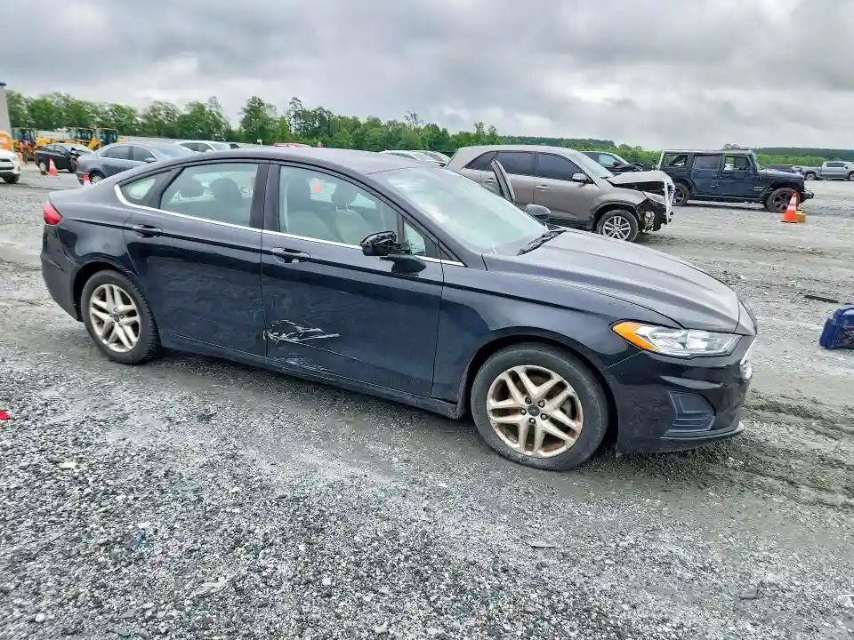 3FA6P0HDXKR215035 2019 FORD FUSION-3