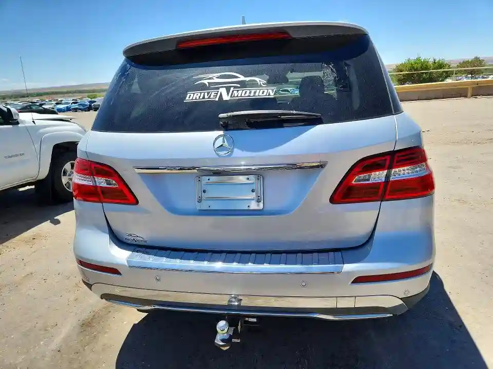 4JGDA2EB5EA289653 2014 MERCEDES-BENZ M-CLASS-5