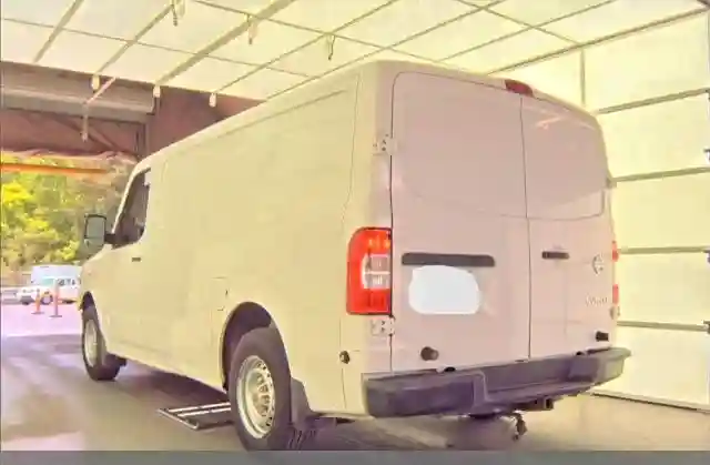 1N6BF0KM1GN811999 2016 NISSAN NV-2