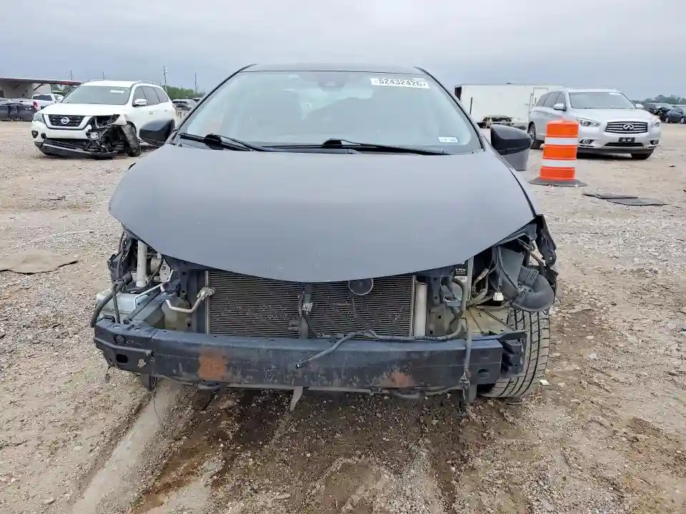 5YFBURHE5JP849999 2018 TOYOTA COROLLA-4
