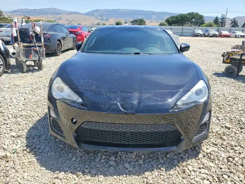 JF1ZNAA1XD1702242 2013 SCION FRS-4
